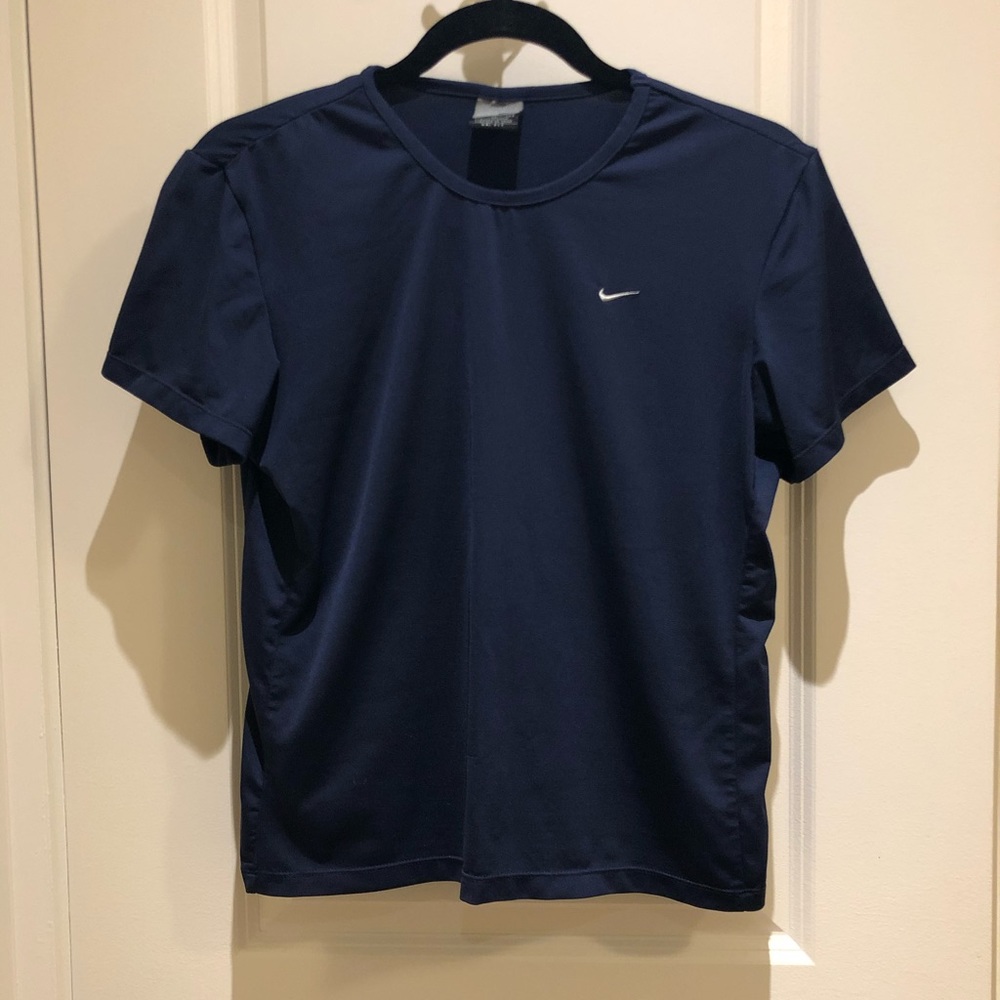 💜3/$25 Nike Dri Fit Top